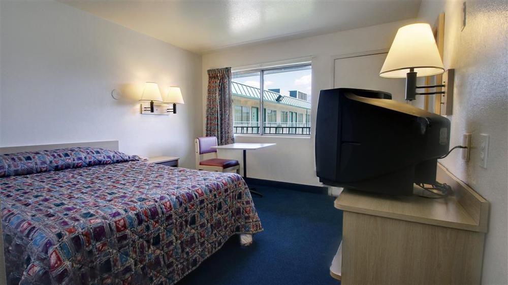 Econo Lodge Midvale Ruang foto